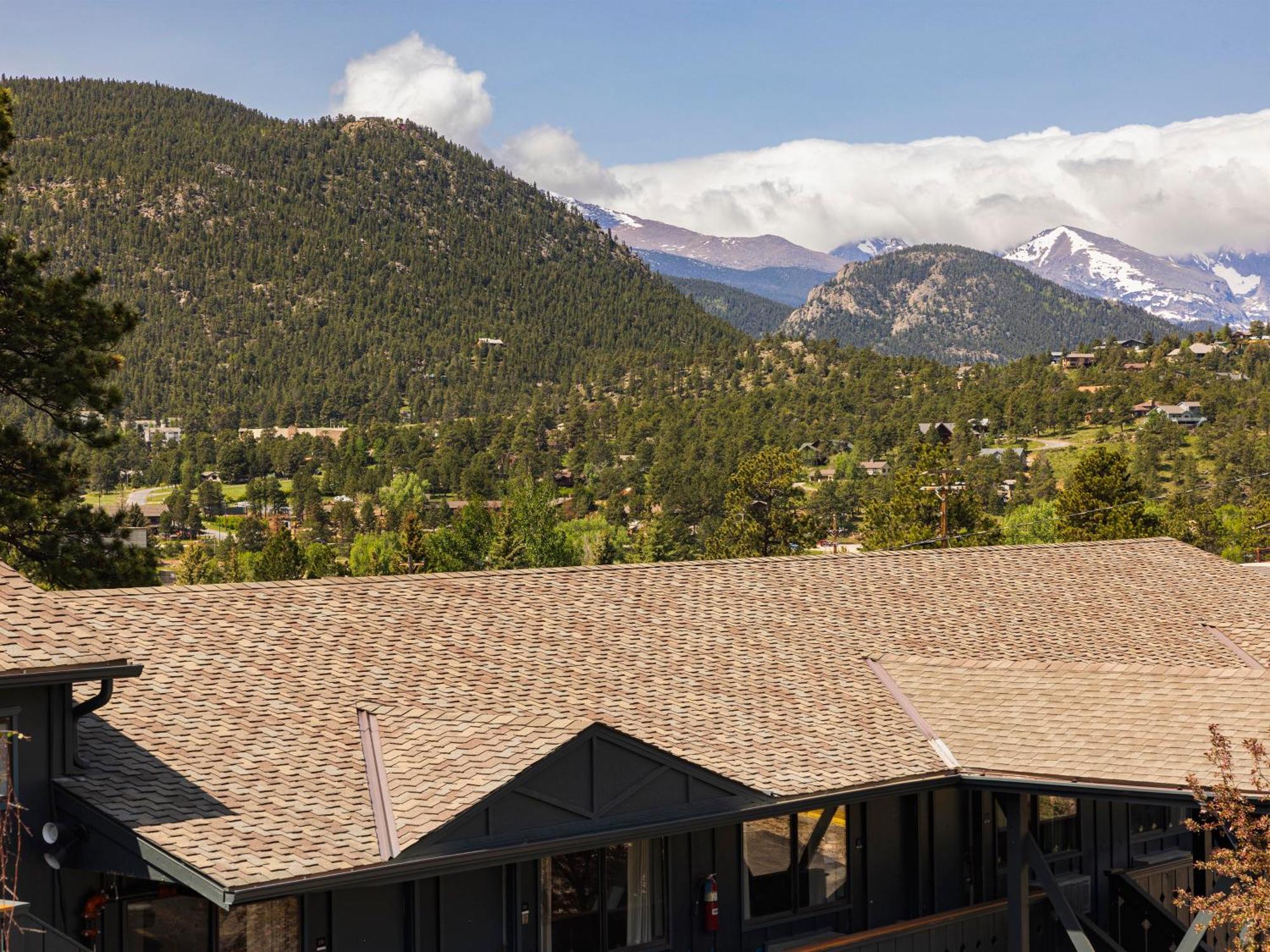Trailborn Rocky Mountains Outpost Hotel เอสเทสพาร์ค ภายนอก รูปภาพ